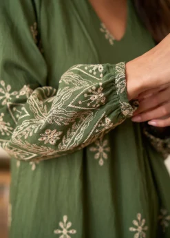 Robe Alex