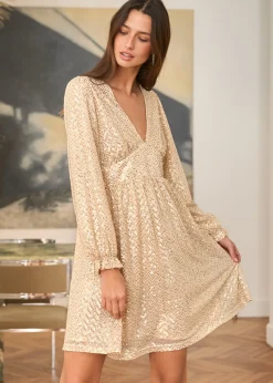 Robe Maé
